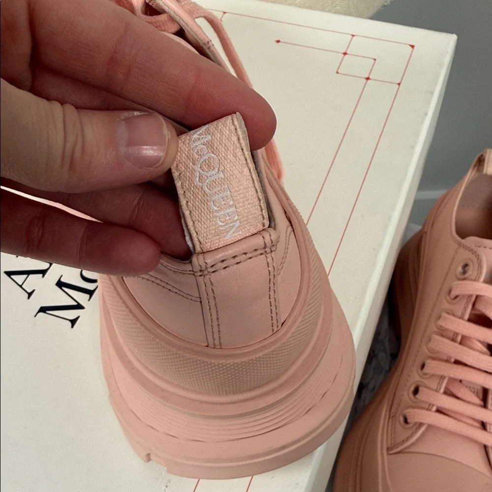 LIKE NEW Alexander McQueen Women's Blush Sneakers - Picture 10 of 11